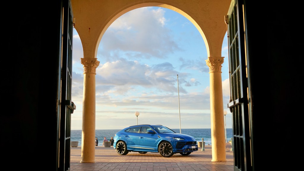 Day 90. – Loud and&nbsp;Lamborghini​