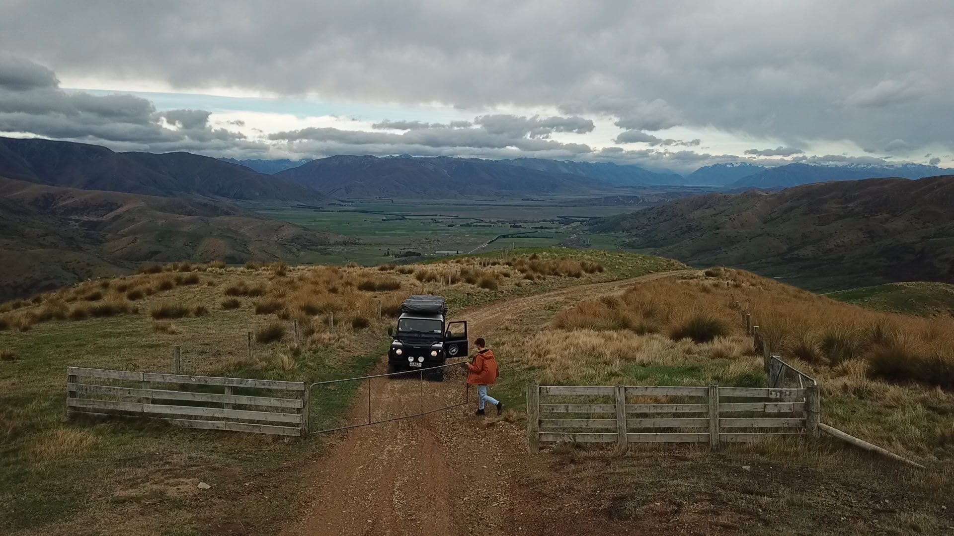 Frame-29-03-2018-06-16-20-squashed